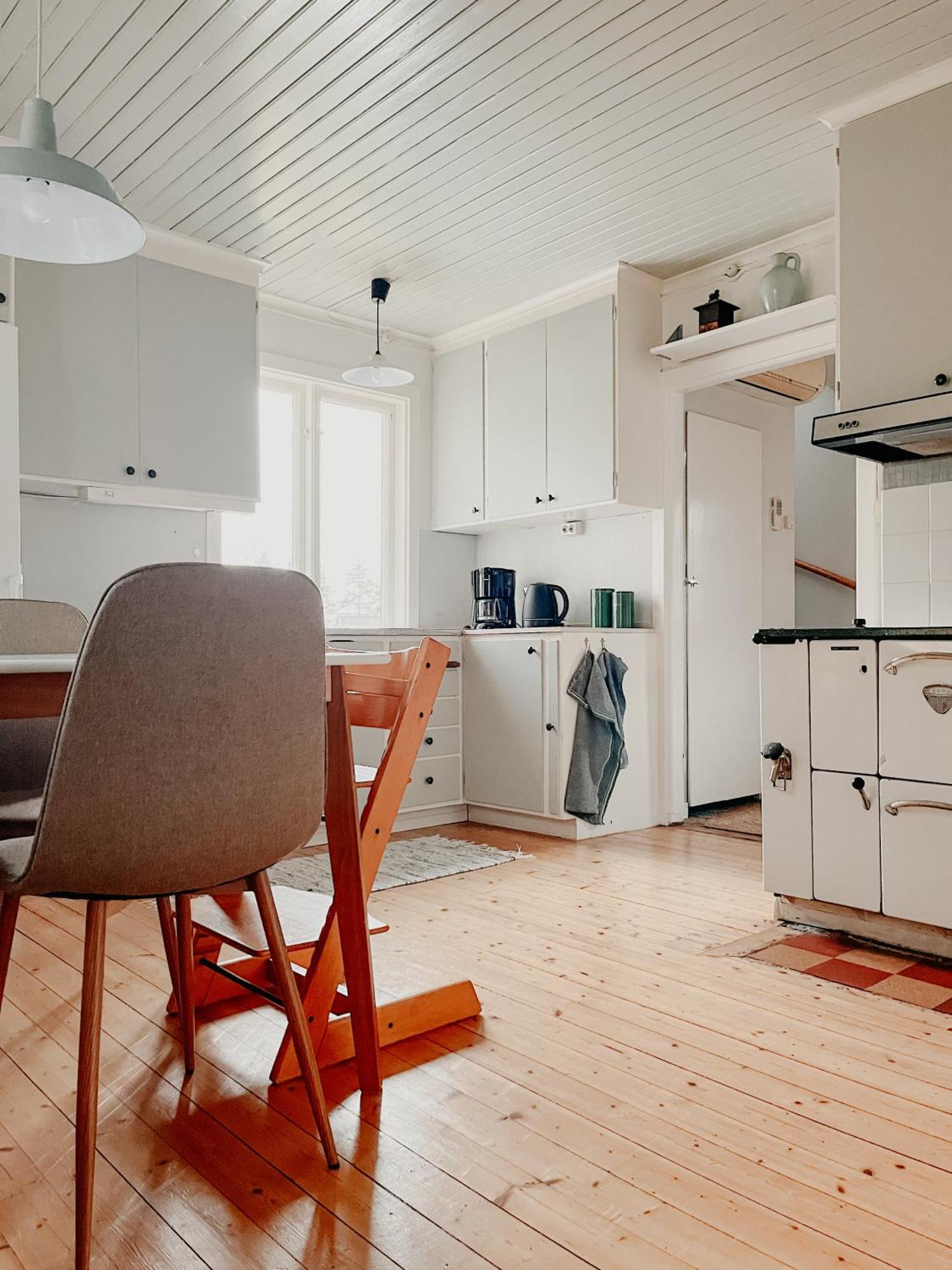 Charming House With Wood Stove Near Lake Virserum エクステリア 写真