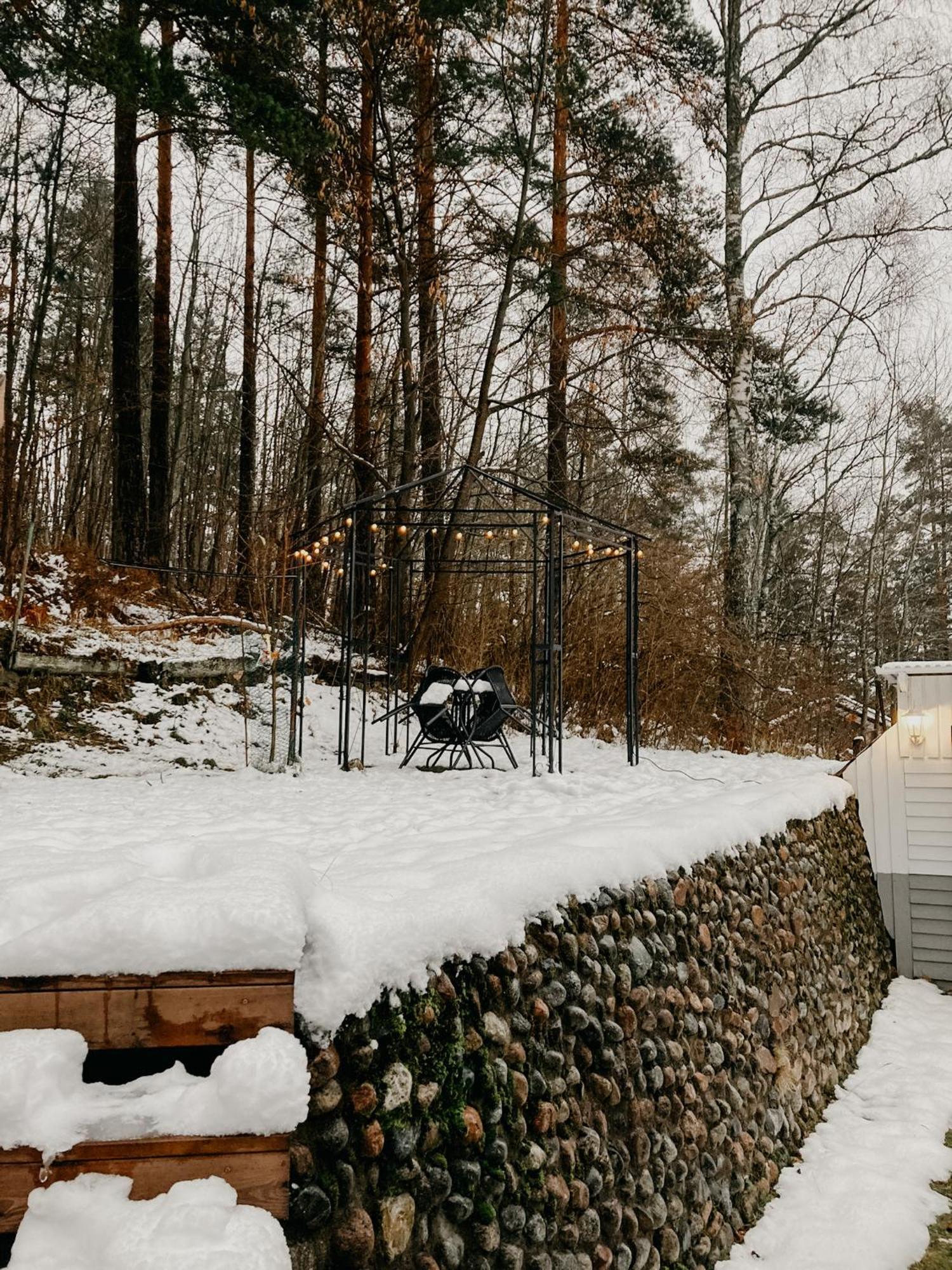 Charming House With Wood Stove Near Lake Virserum エクステリア 写真