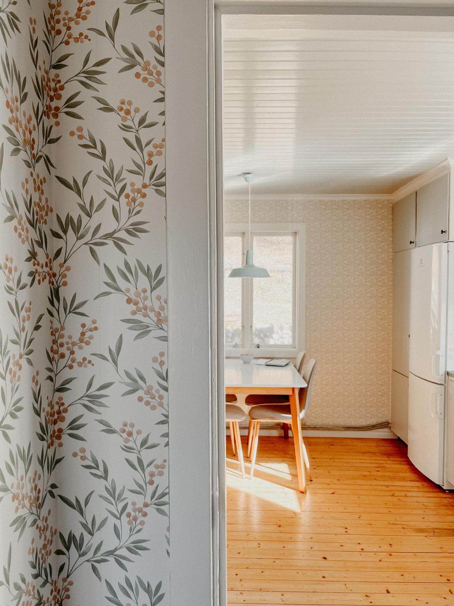 Charming House With Wood Stove Near Lake Virserum エクステリア 写真
